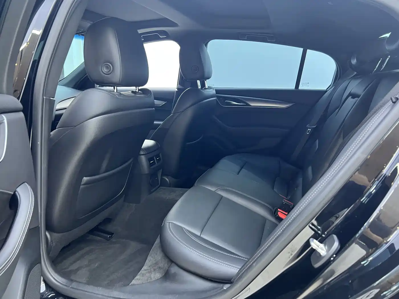Cadillac CT5 2022 28T Luxury (Standard) фото 11