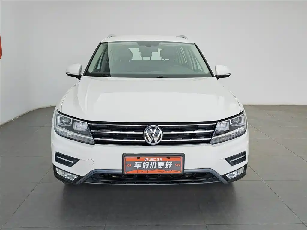 Volkswagen Tiguan L 2018 280TSI Automatic 2WD Comfort фото 3