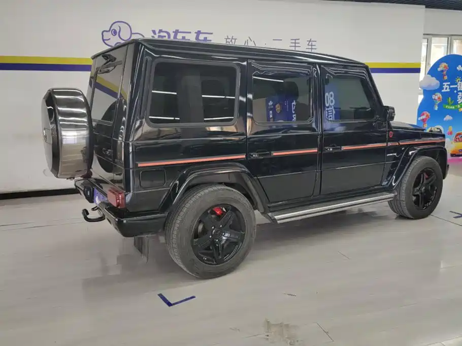Фото 3 - Mercedes-Benz G-Class