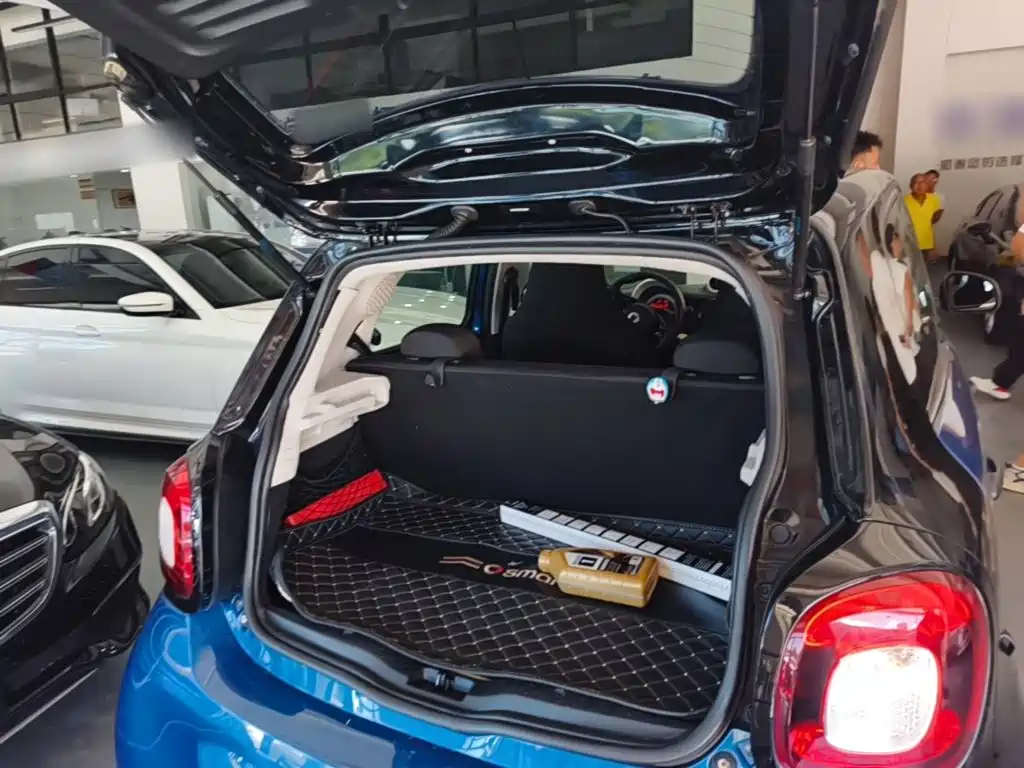 smart forfour 2016 2016 1.0L 52kW Agile Edition