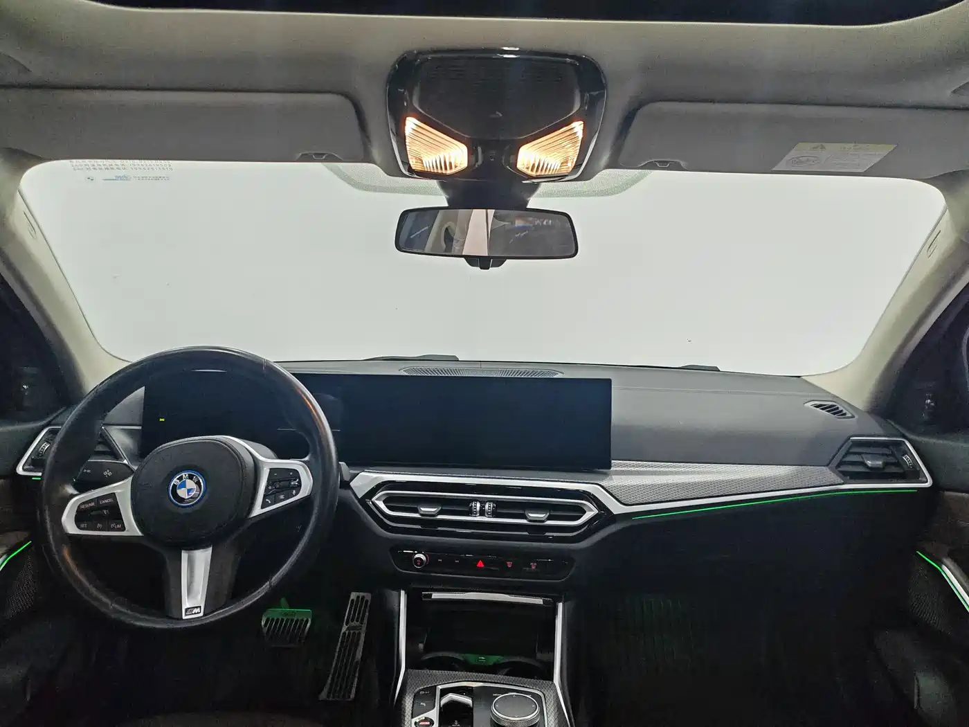 BMW i3 2022 eDrive 35 L фото 9
