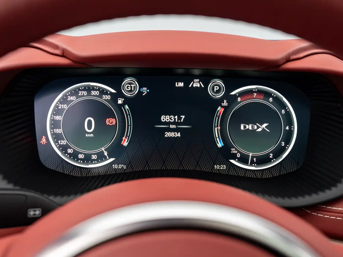 Aston Martin DBX 2022 2022 3.0T STRAIGHT-SIX