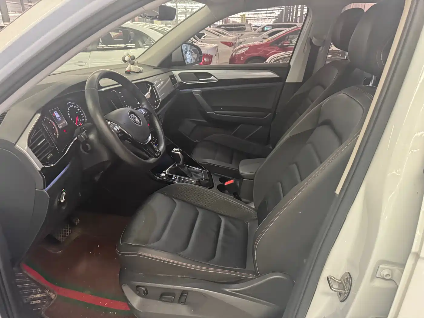 Volkswagen Tayron 2020 330TSI 2WD Luxury Smart Edition фото 5