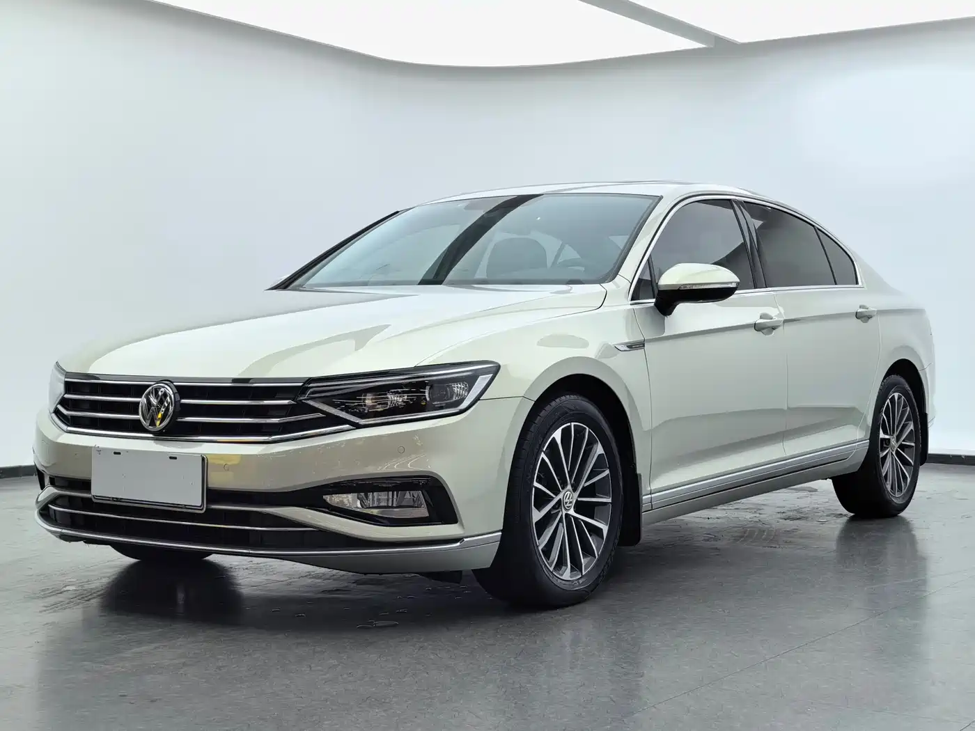 Volkswagen Magotan 2020 330TSI DSG Luxury