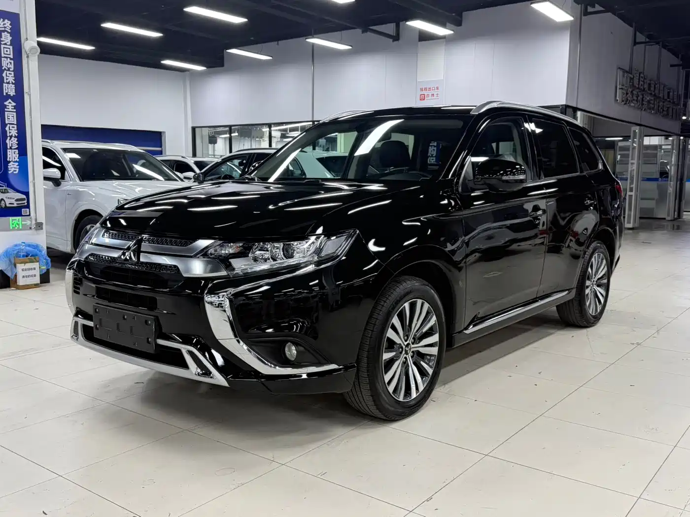 Mitsubishi Outlander 2021 Facelift 2.0L 2WD Premium Edition 5-Seater