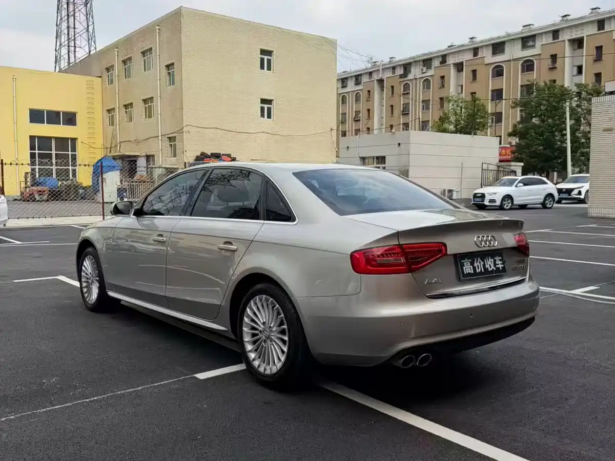 Audi A4L 2015 35 TFSI Auto Comfort фото 5