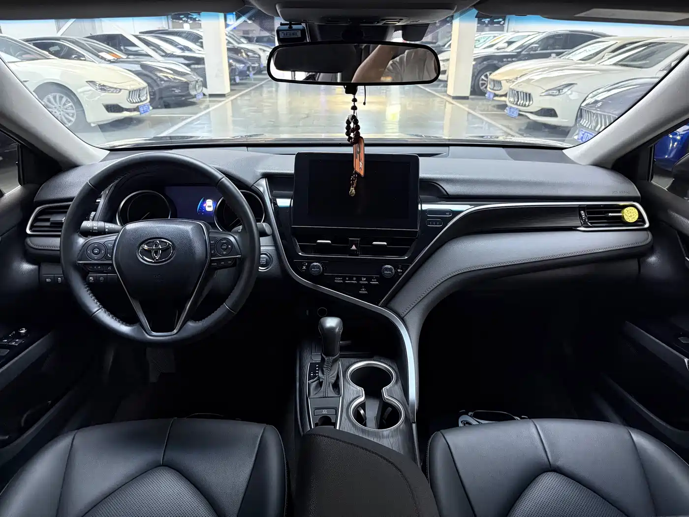 Toyota Camry 2023 2.0G Luxury Edition фото 4