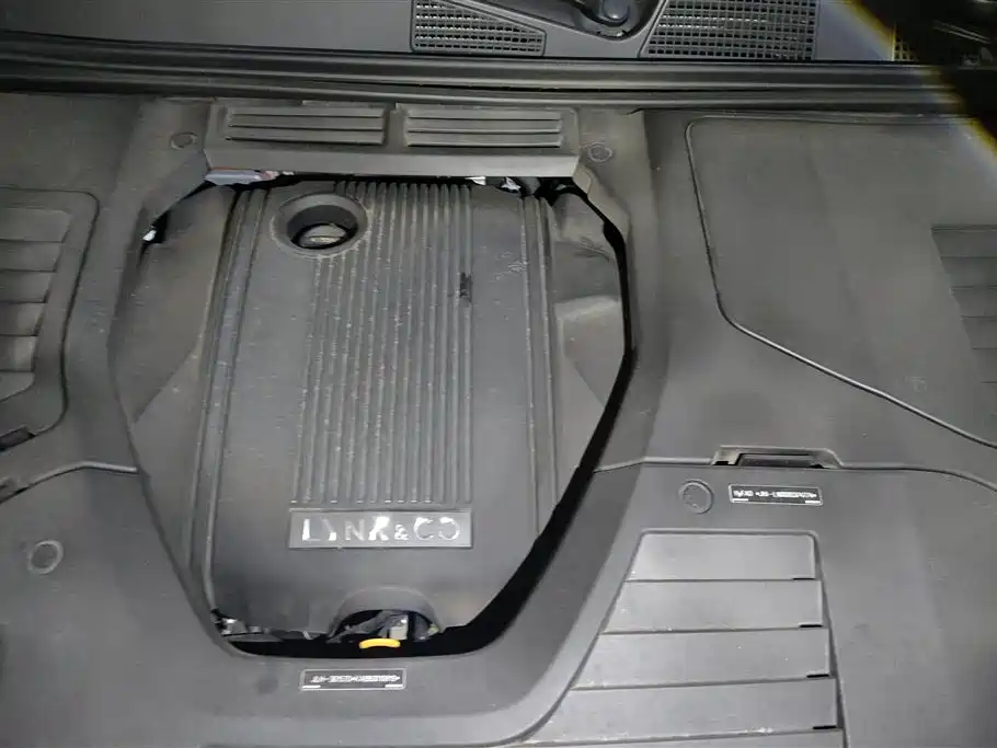Lynk & Co 01 EM-P 2019 1.5T PHEV Pro фото 10