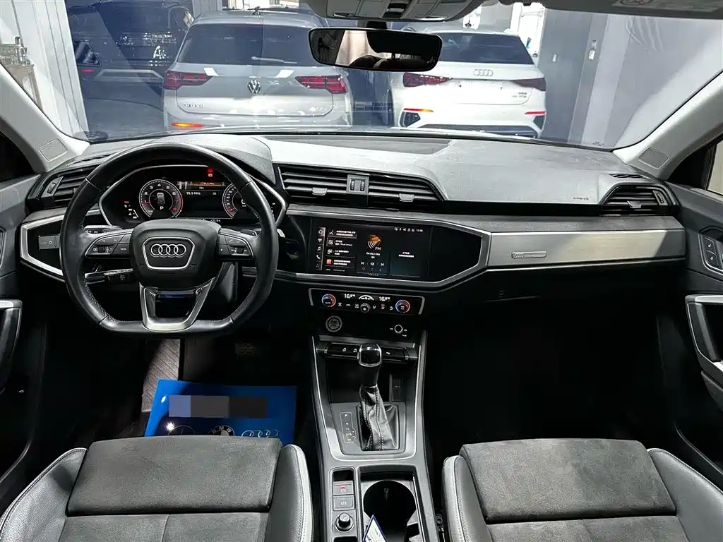 Audi Q3 2023 35 TFSI Fashion Dynamic (1.4T) фото 11