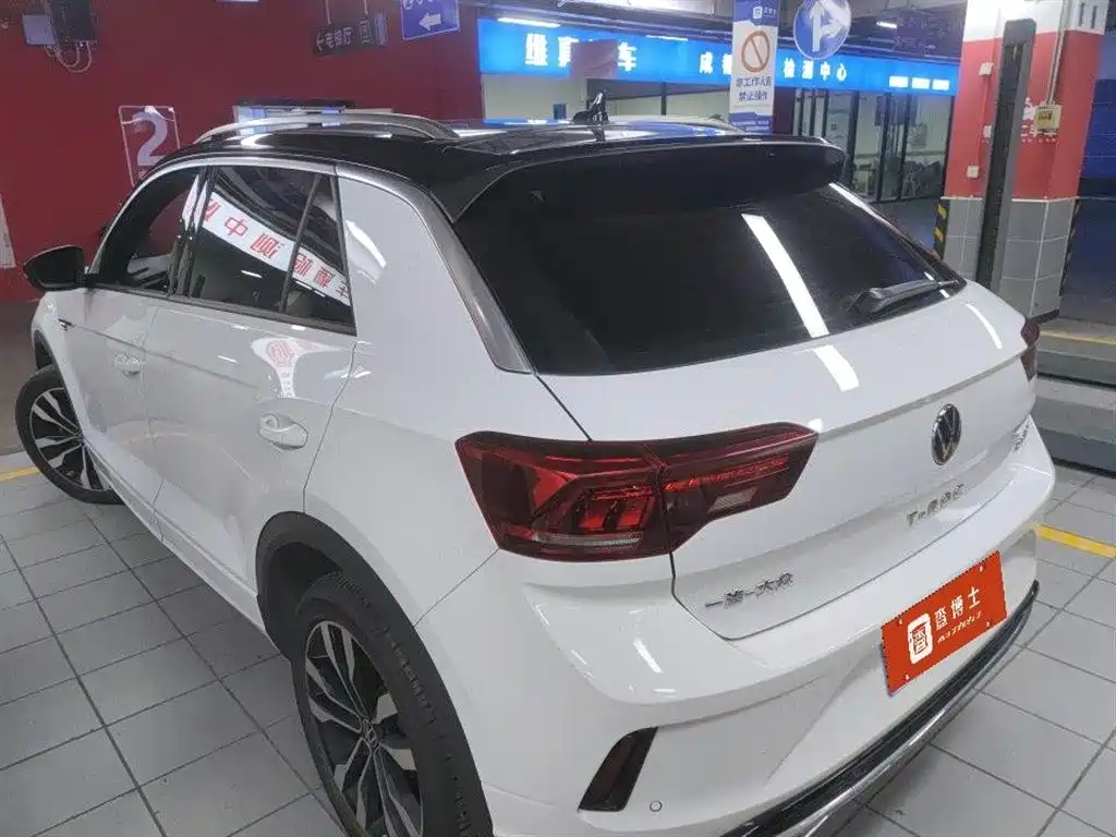 Volkswagen T-ROC 2022 280TSI DSG 2WD R-Line Pro PLUS фото 3