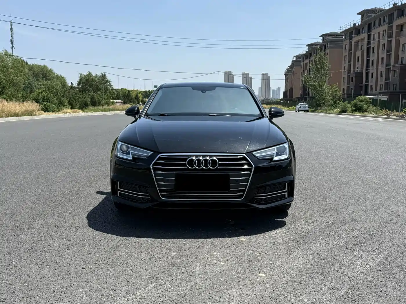 Фото 1 - Audi A4L