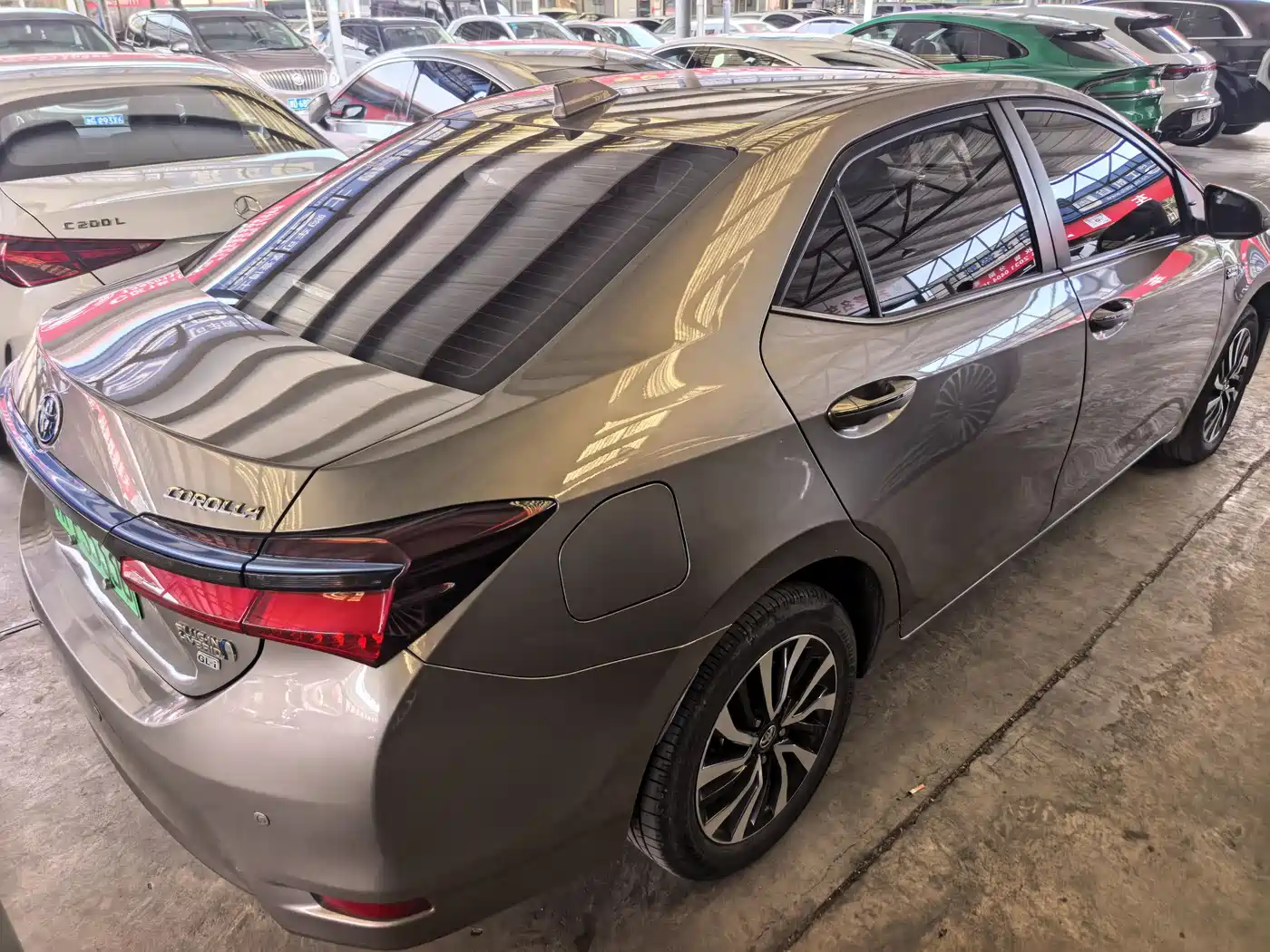 Toyota Corolla 2019 Hybrid 1.8L E-CVT GL-i Pioneer Edition фото 6