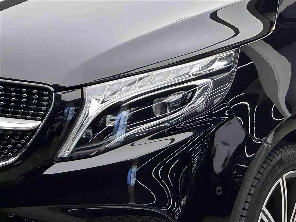Mercedes-Benz V-Class 2021 V 260 L Long Wheelbase Luxury Edition фото 3