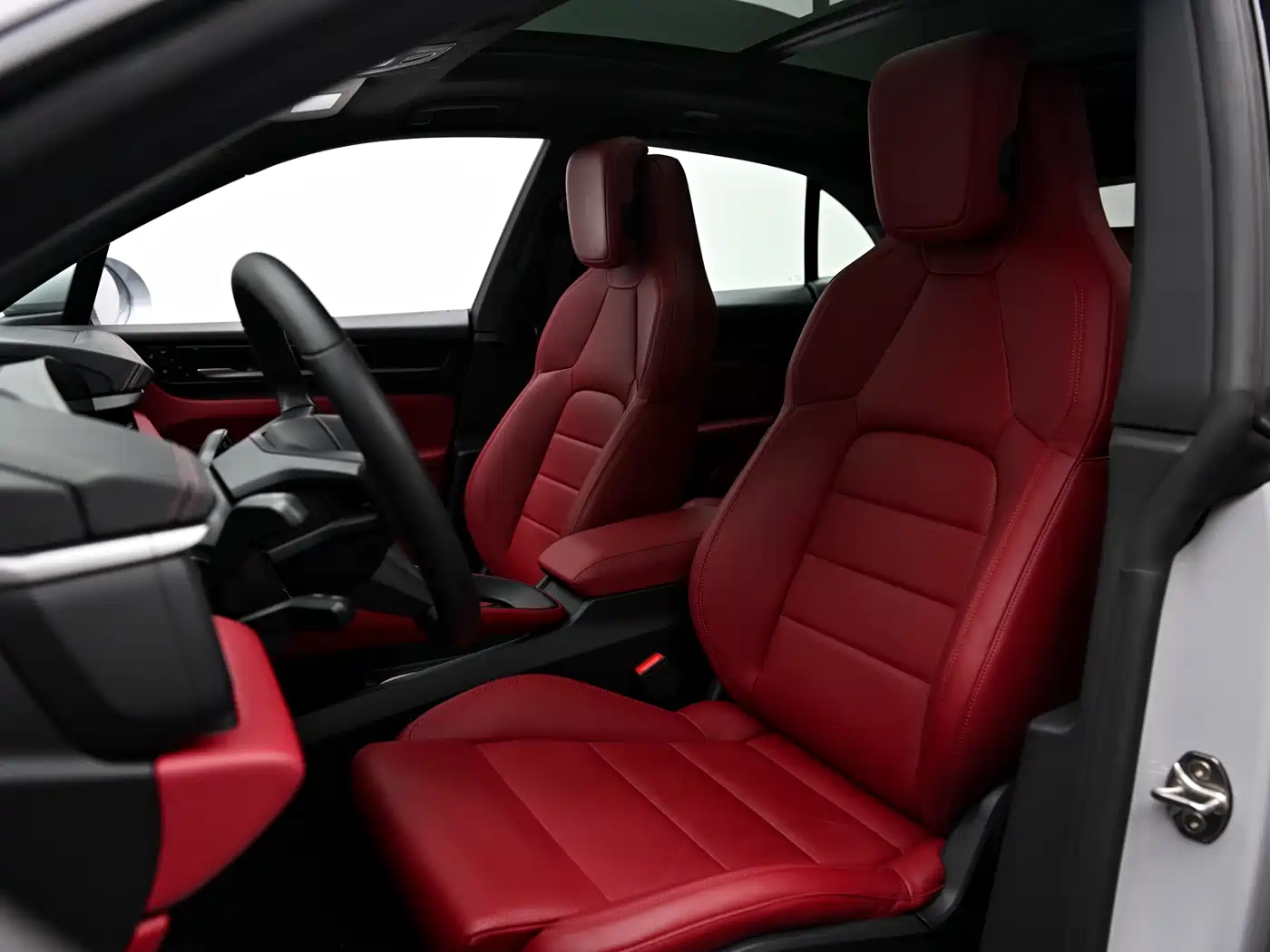 PORSCHE MACAN NEW ENERGY