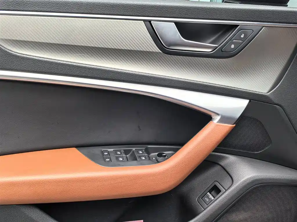 Audi A6L 2020 45 TFSI Premium Elegance фото 17