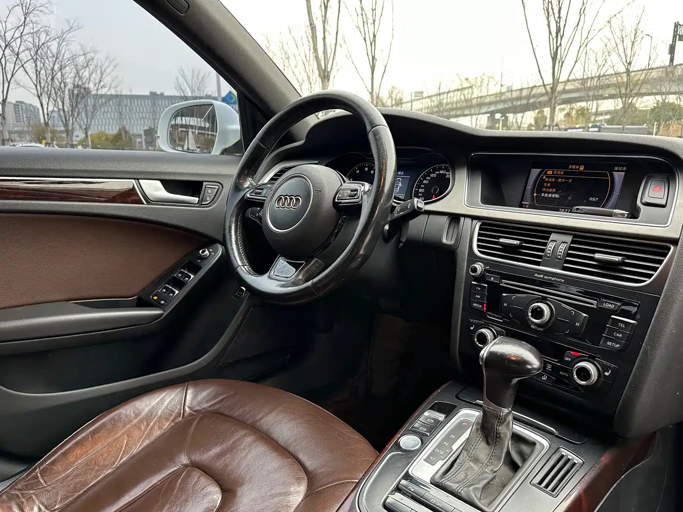 Audi A4L 2016 35 TFSI Collector's Edition S line Comfort фото 13