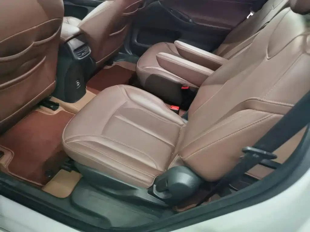 Buick GL6 2018 2019 Model 18T 6-Seater Connected Luxury Version China V