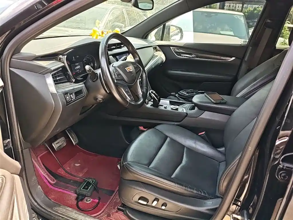 Cadillac XT5 2022 2.0T AWD Luxury (Hummingbird Edition) фото 15