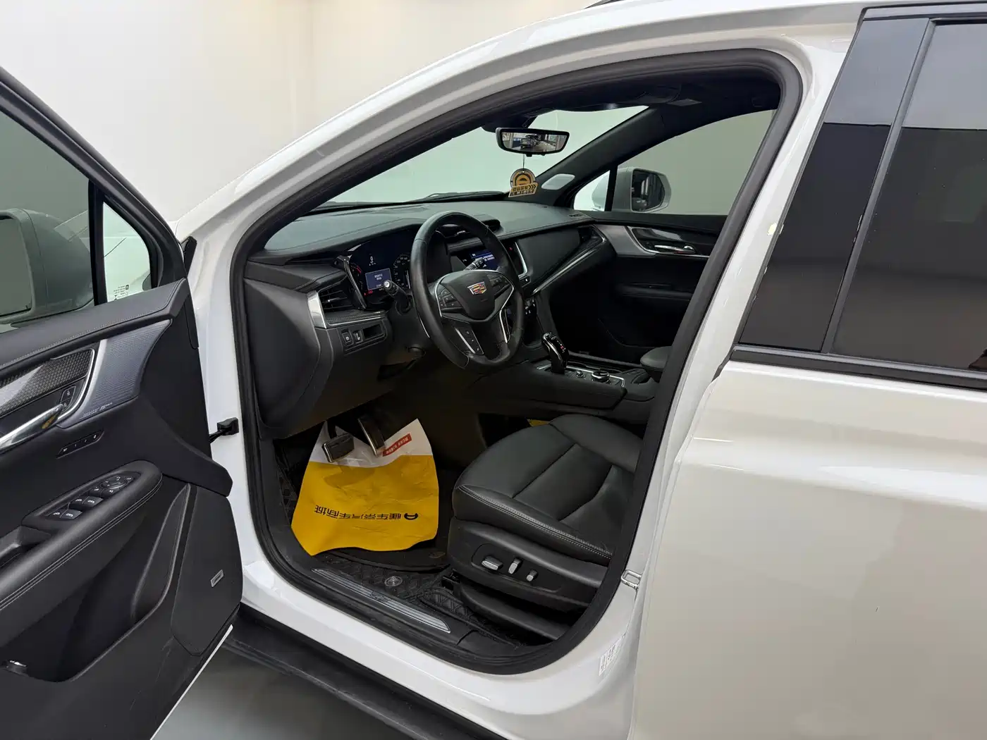 Cadillac XT5 2023 Model 2.0T 4WD Premium (Ultimate Edition) фото 12
