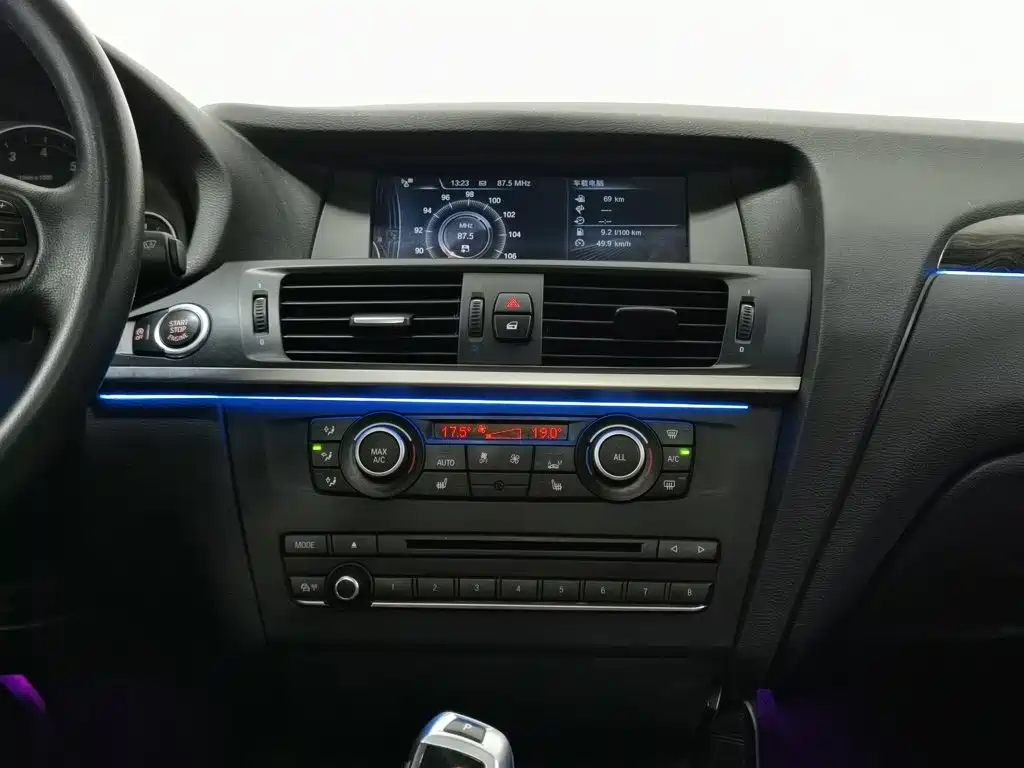 Photo 12 - BMW X3 (Import)