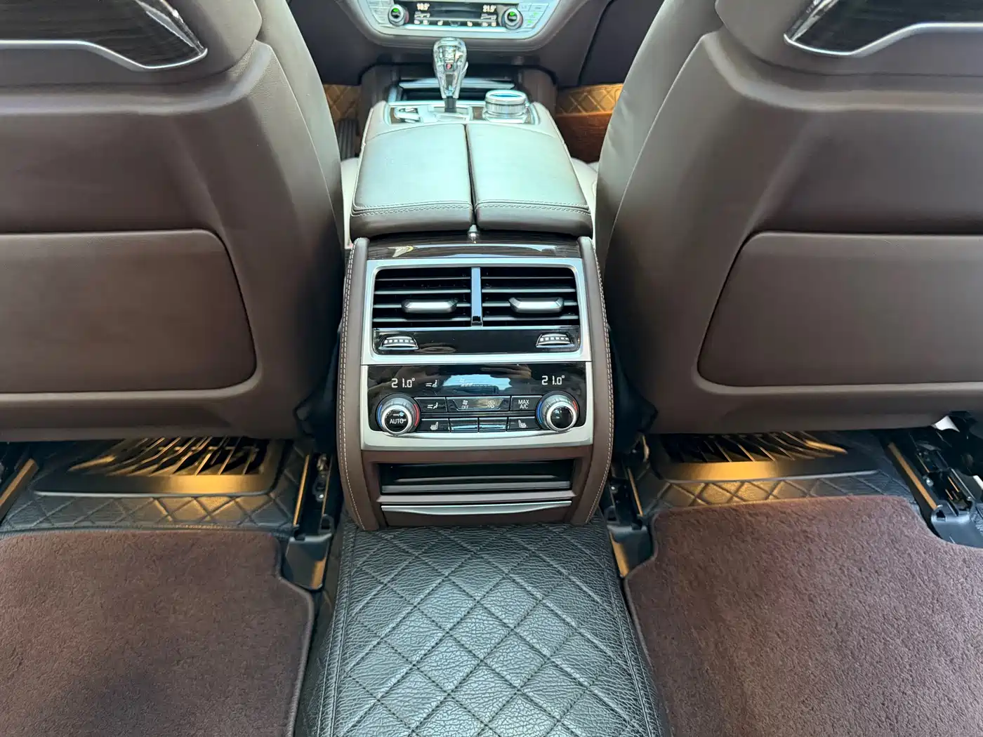 BMW 7 Series, миниатюра 19