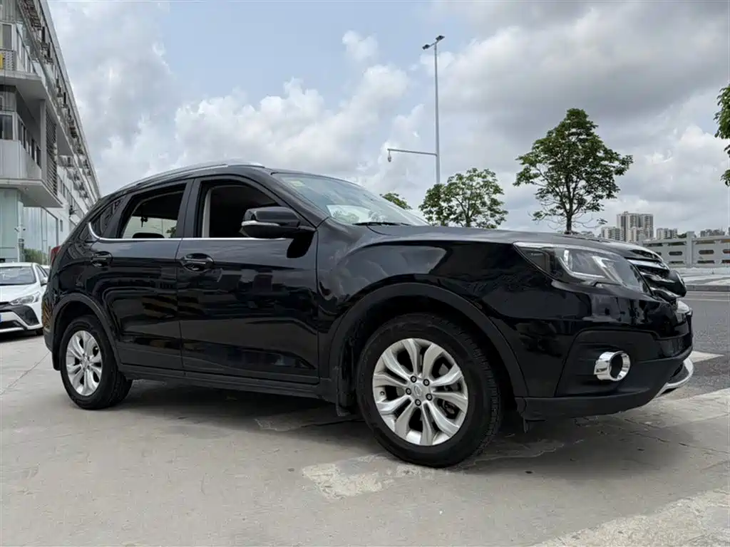GAC Trumpchi Trumpchi GS5 Super 2015 1.8T Automatic 4WD Elite Edition фото 9