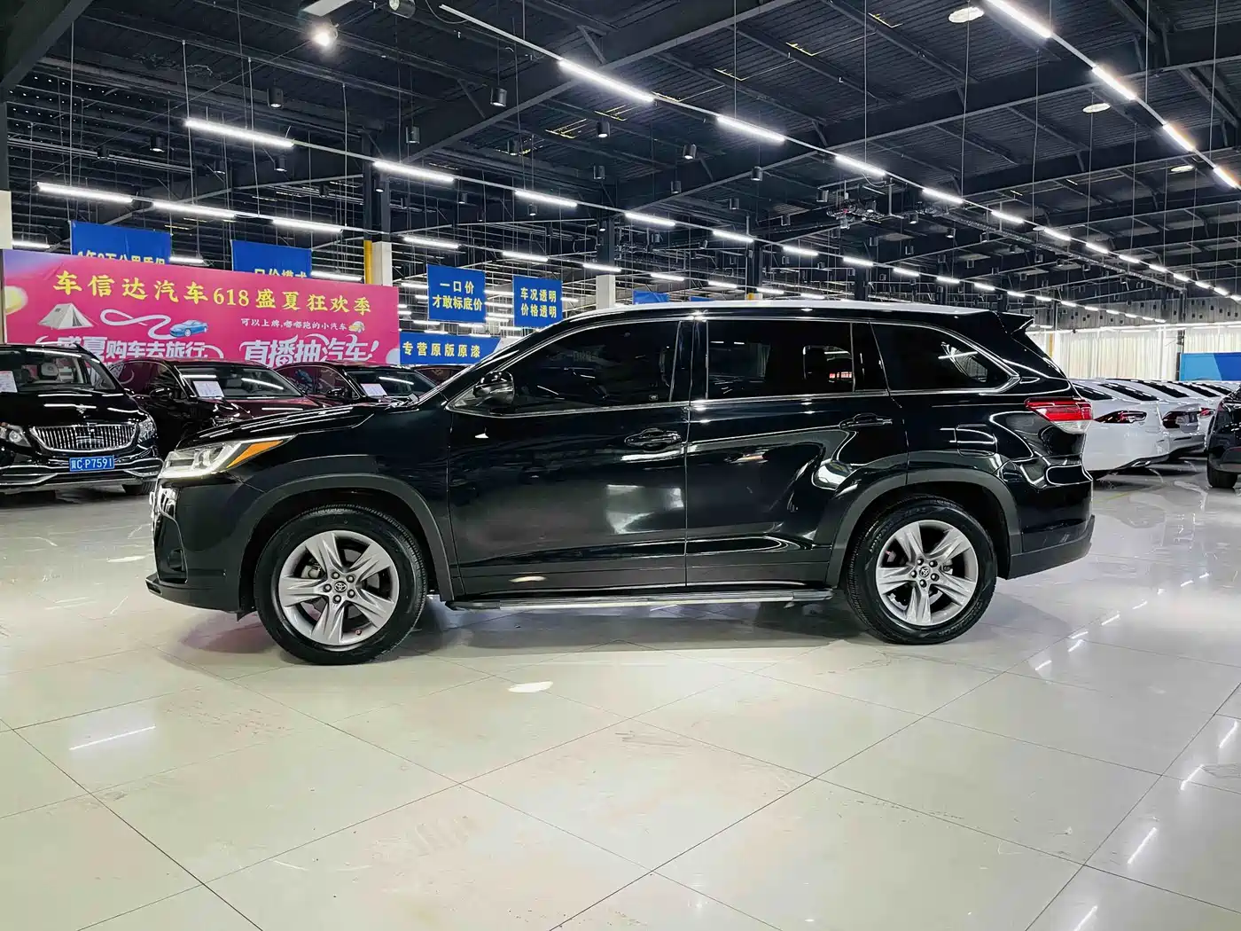 Toyota Highlander 2018 2.0T 2WD Luxury 7-seater (China V) фото 5