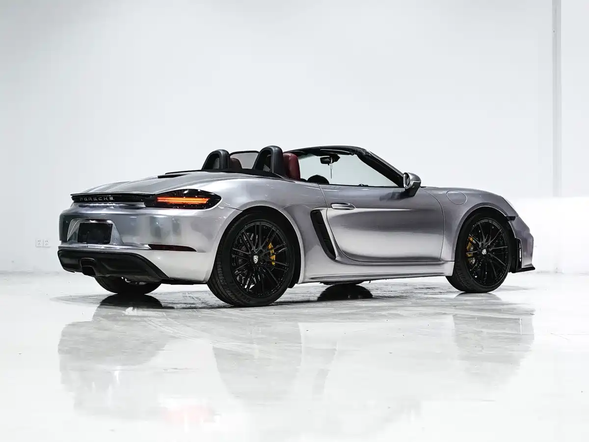 Porsche 718 2016 Boxster 2.0T фото 7