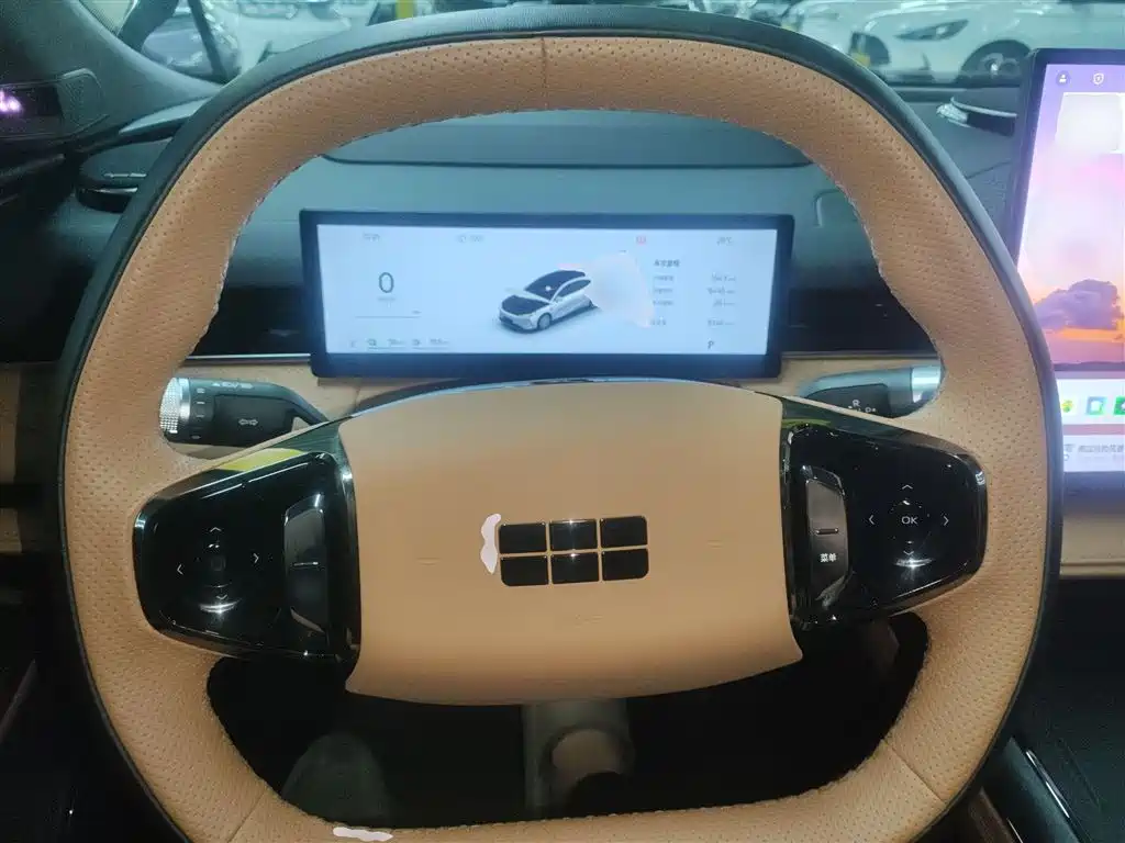 Geely Galaxy Galaxy Xingyao 8 2025 130km EM-P Starship Edition фото 7