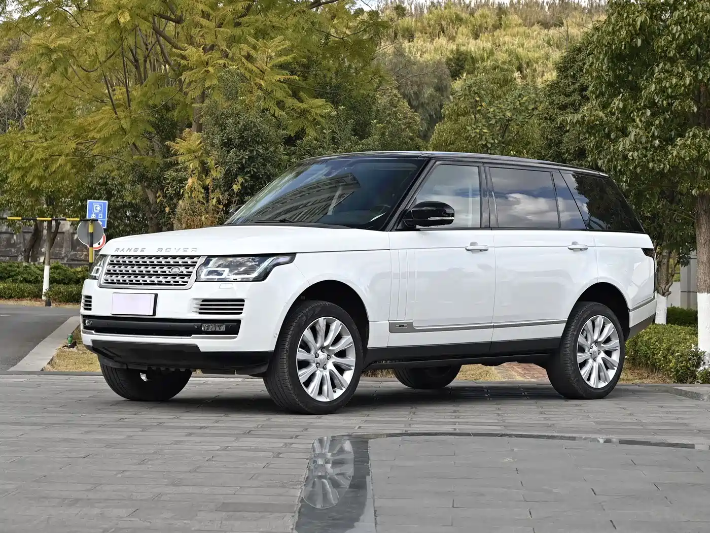 Land Rover Range Rover 2014 2015 3.0 SC V6 Vogue SE Genesis Extended Edition