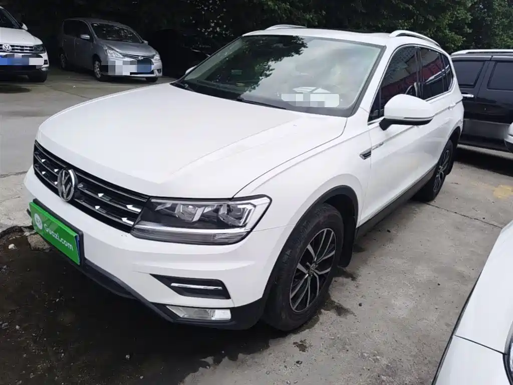 Volkswagen Tiguan L 2018 Facelift 330TSI Automatic 2WD Luxury Edition