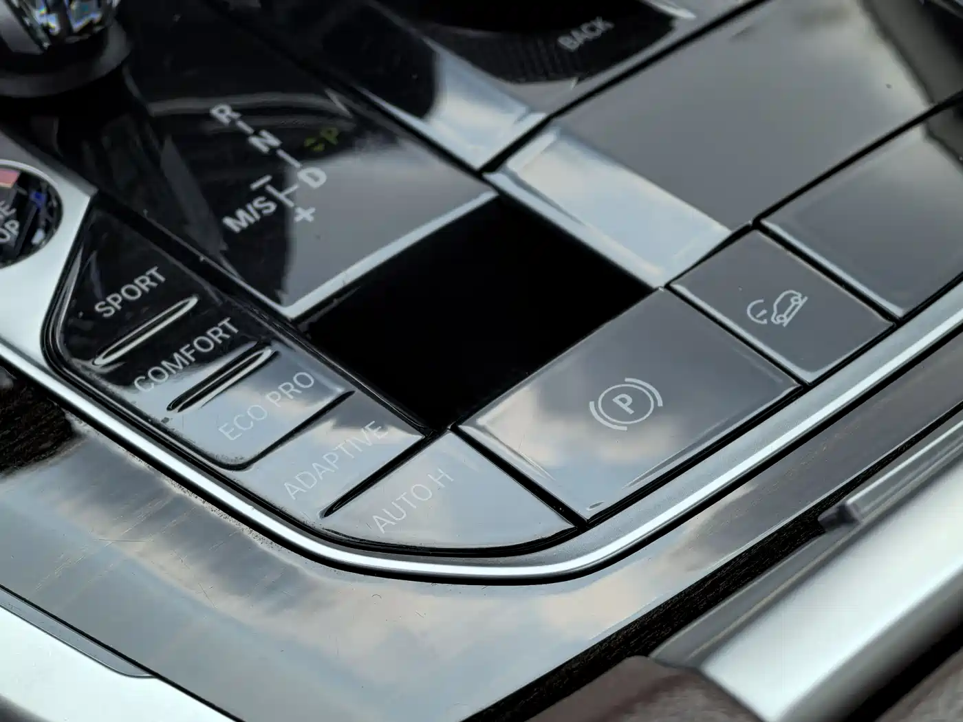 BMW X5 (Import) 2020 xDrive40i M Sport Package фото 16