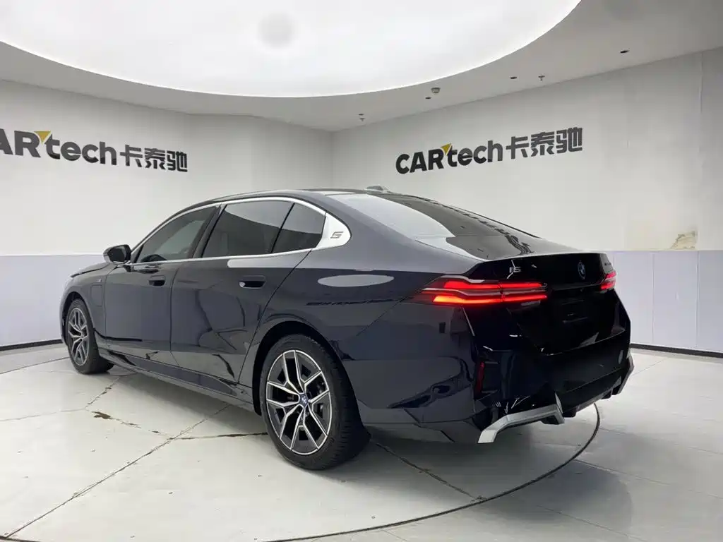 BMW i5 2025 2024 eDrive 35L M Sport Package