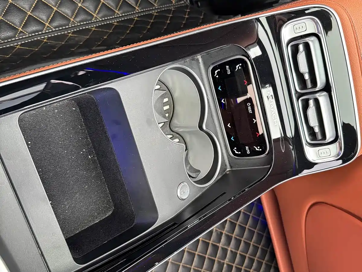 Mercedes-Benz Maybach S-Class 2023 S 580 4MATIC фото 10