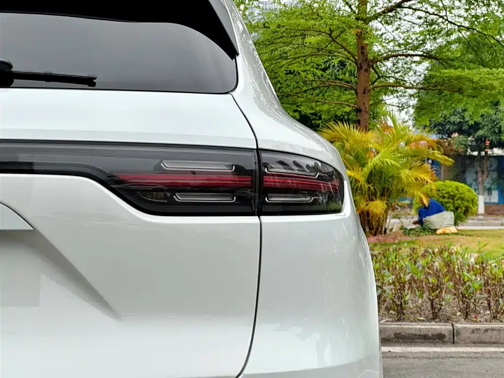 Porsche Cayenne 2018 Cayenne 3.0T фото 34