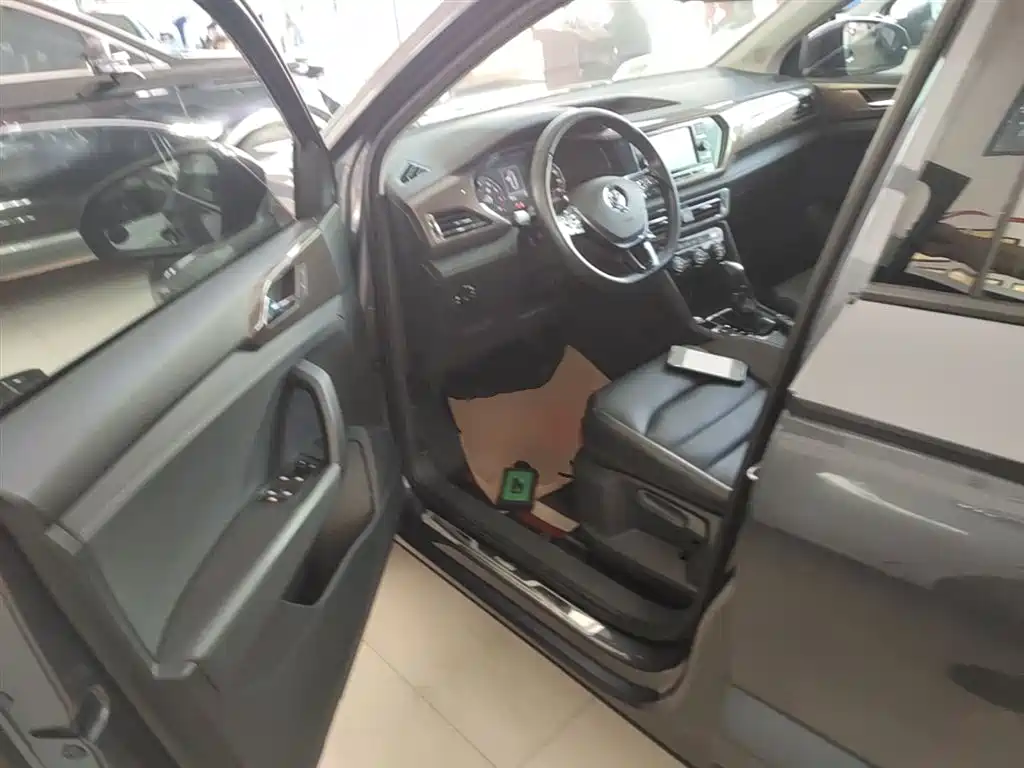 Volkswagen Tharu 2019 280TSI 2WD Comfort Edition China VI фото 16