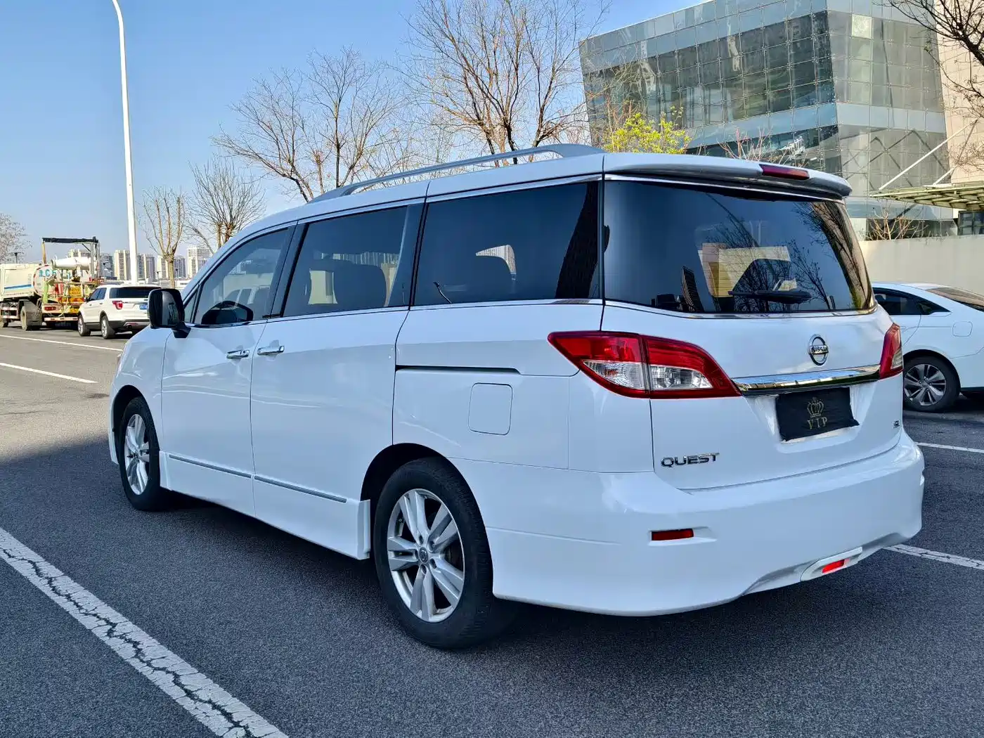 Nissan Quest 2015 3.5L SL фото 5