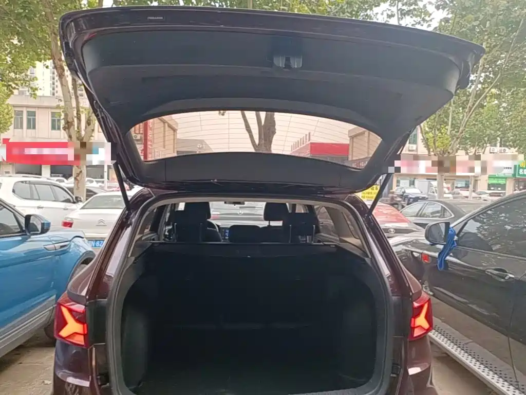 Фото 19 - Jetta VS7