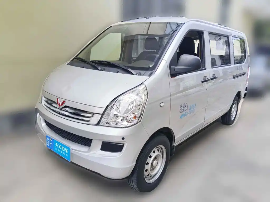 Wuling Motors Wuling Rongguang S 2022 1.2L Basic 5-seater LSI