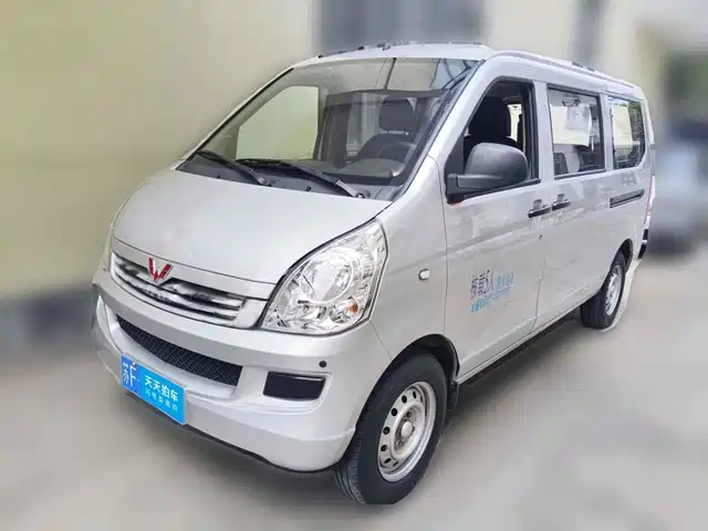 Wuling Motors Wuling Rongguang S 2022 1.2L Basic 5-seater LSI