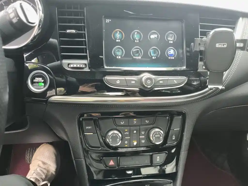 Buick Encore 2016 18T Automatic 2WD Urban Elite фото 6