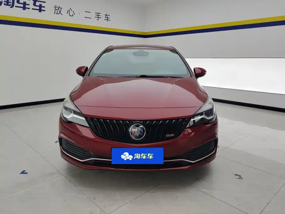 Photo 2 - Buick Verano