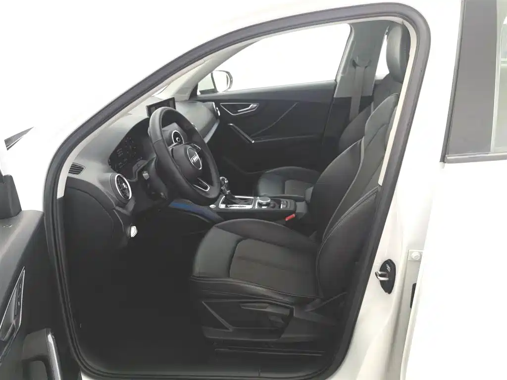Audi Q2L e-tron 2019 Q2L e-tron Pure Electric Smart Enjoyment фото 10