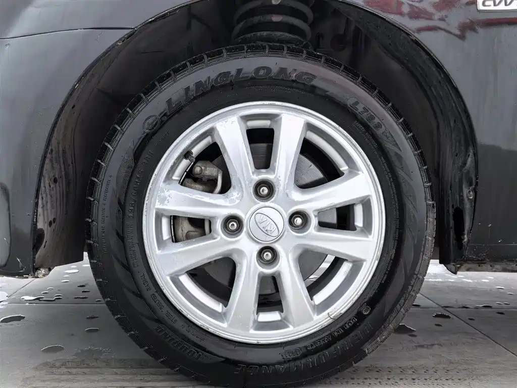 Kia Cerato 2012 1.6L MT GL фото 17