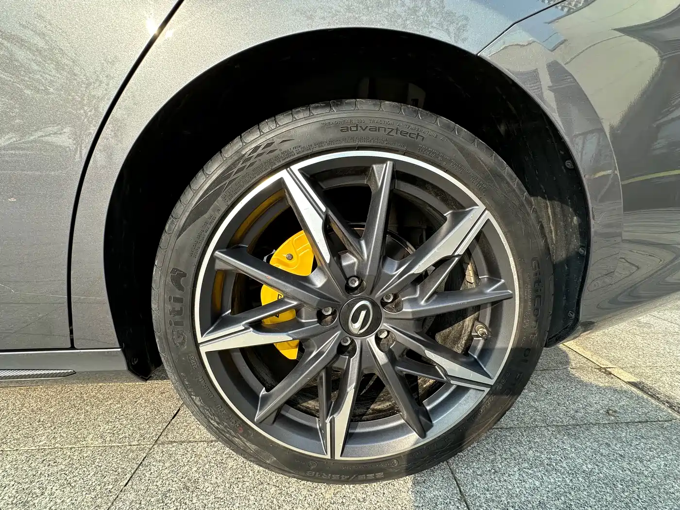 GAC Trumpchi Trumpchi Emkoo 2023 270T DCT J16 Edition фото 26