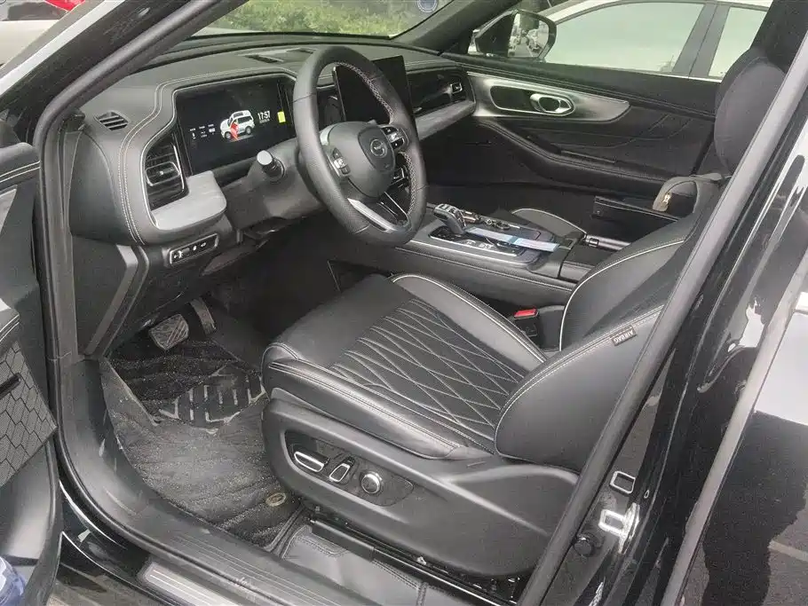 GAC Trumpchi Trumpchi GS8 2025 Pilot Series 2.0TGDI 2WD Luxury Edition 5-seater фото 9