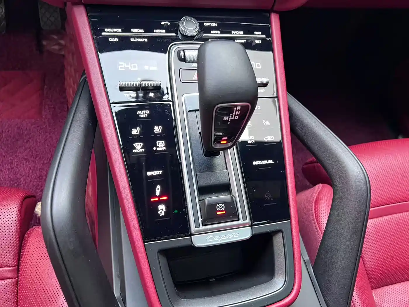 Porsche Cayenne 2019 Cayenne 3.0T фото 17
