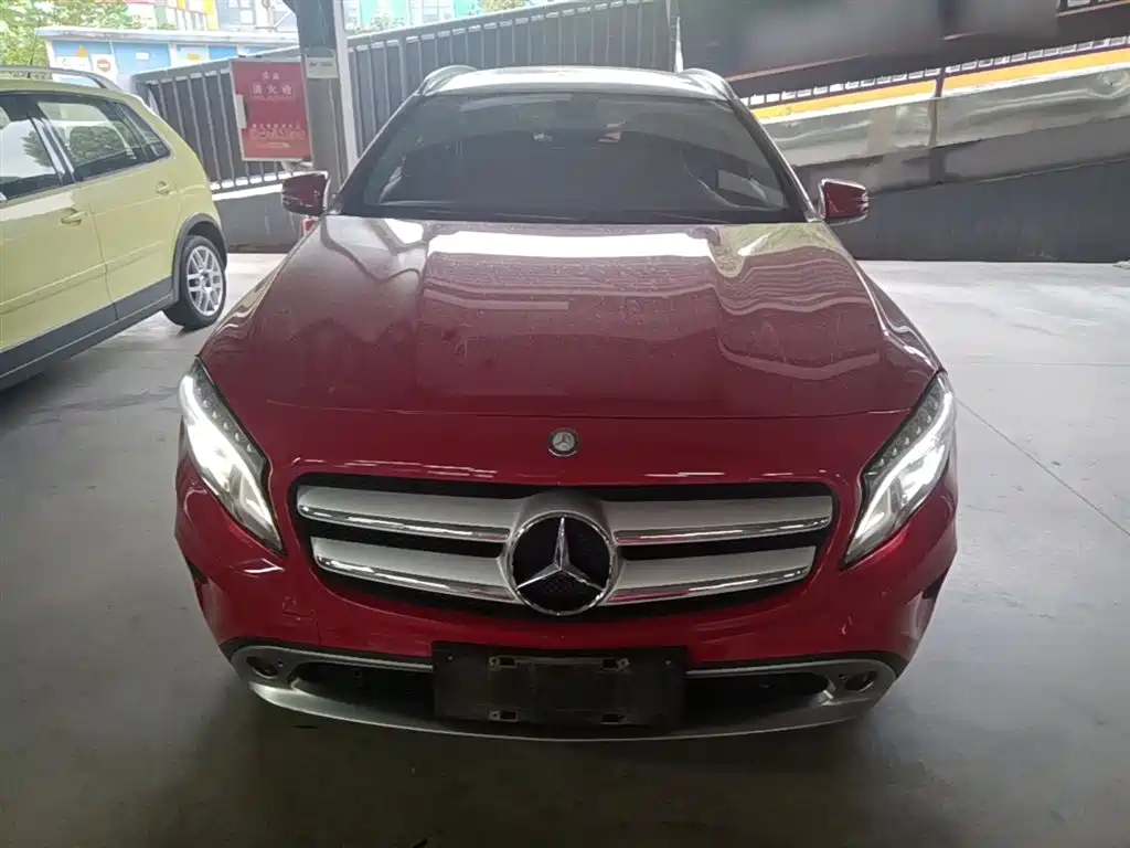 Mercedes-Benz GLA 2015 GLA 200 Dynamic фото 3