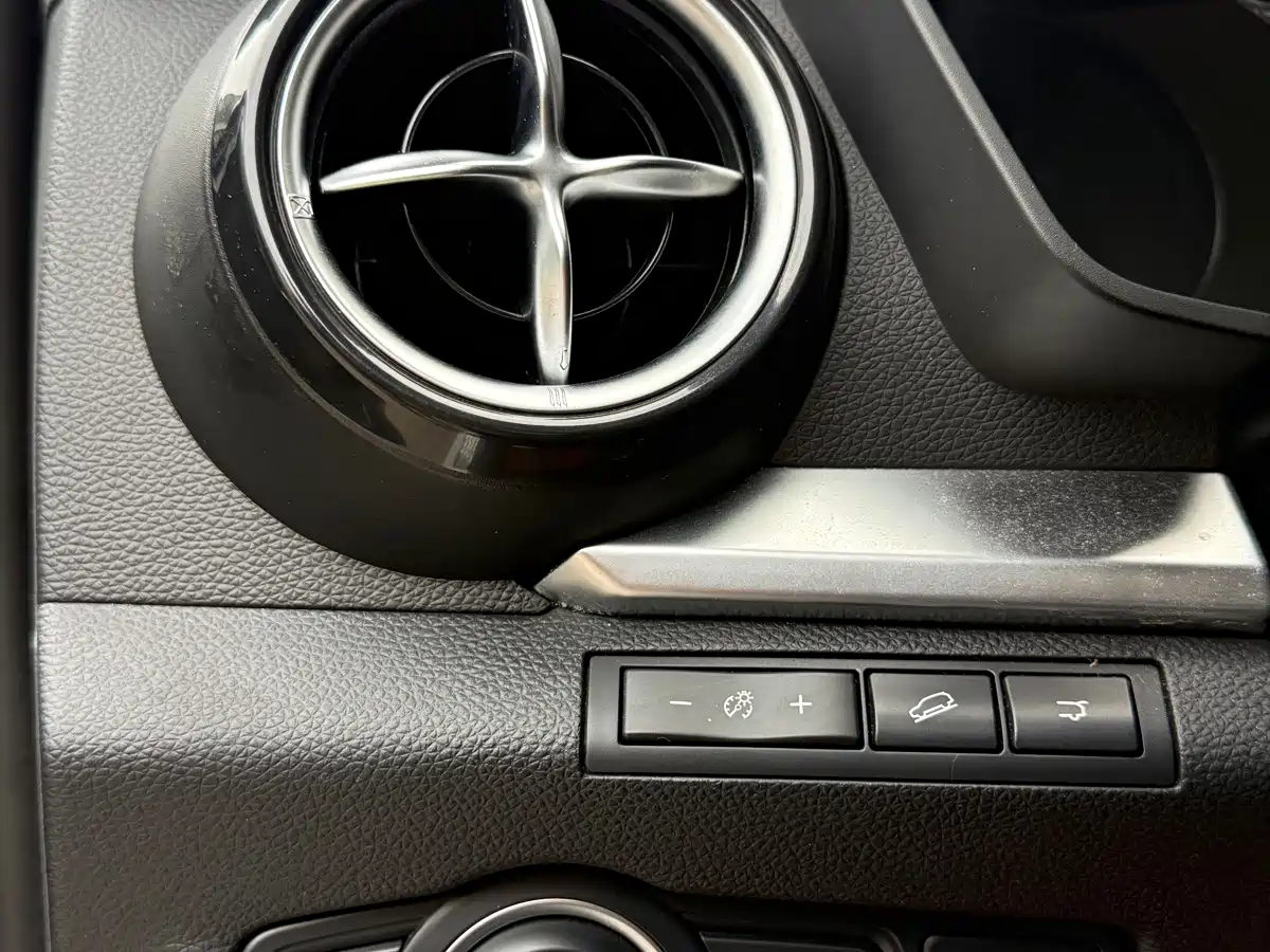 BYD Song New Energy 2018 2019 Song DM 1.5TID Smart Connection Sharp Premium
