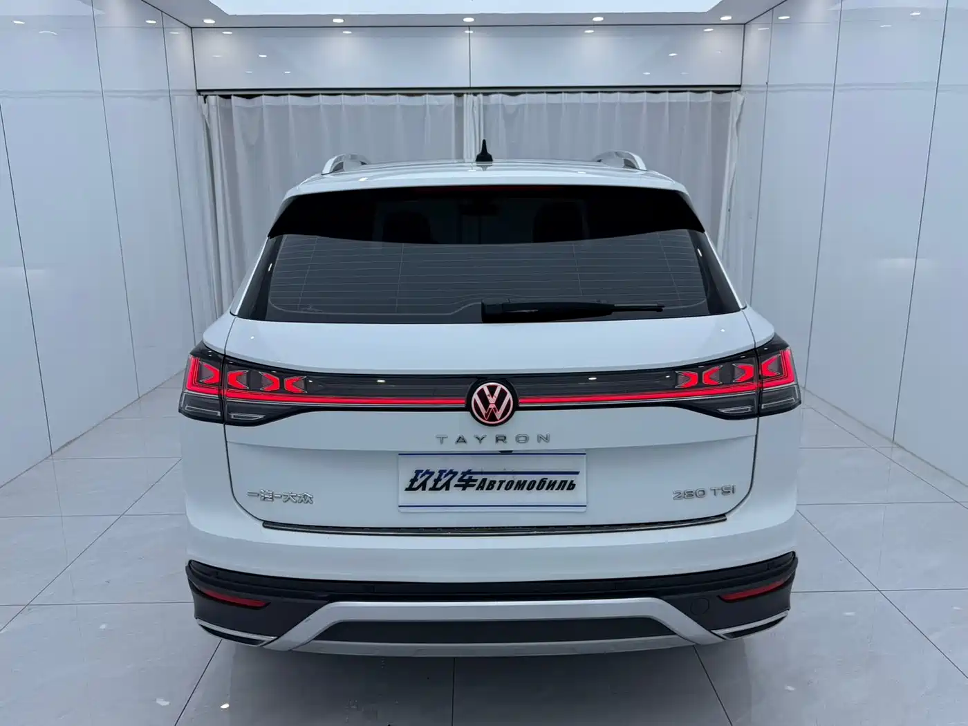 Volkswagen Tayron 2023 280TSI 2WD Luxury Plus Advanced Edition фото 5